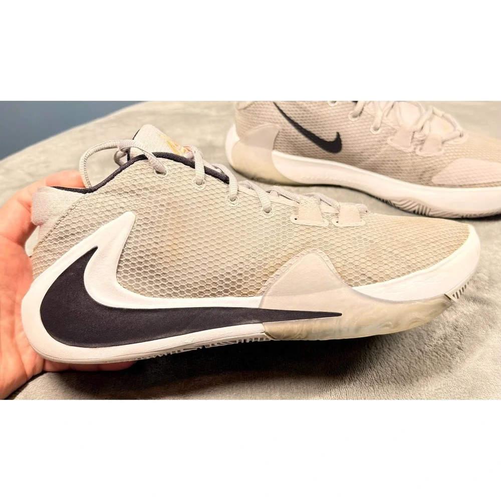 Nike Zoom Freak 1 Mens 10 Grey Orange Basketball Shoes Sneakers